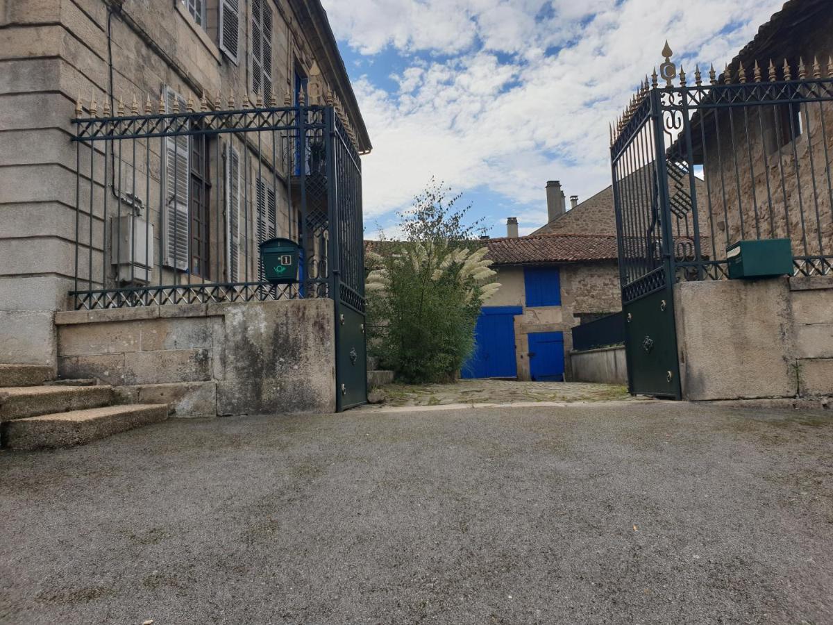 Le Chateau Hotel Chateauponsac Exterior photo